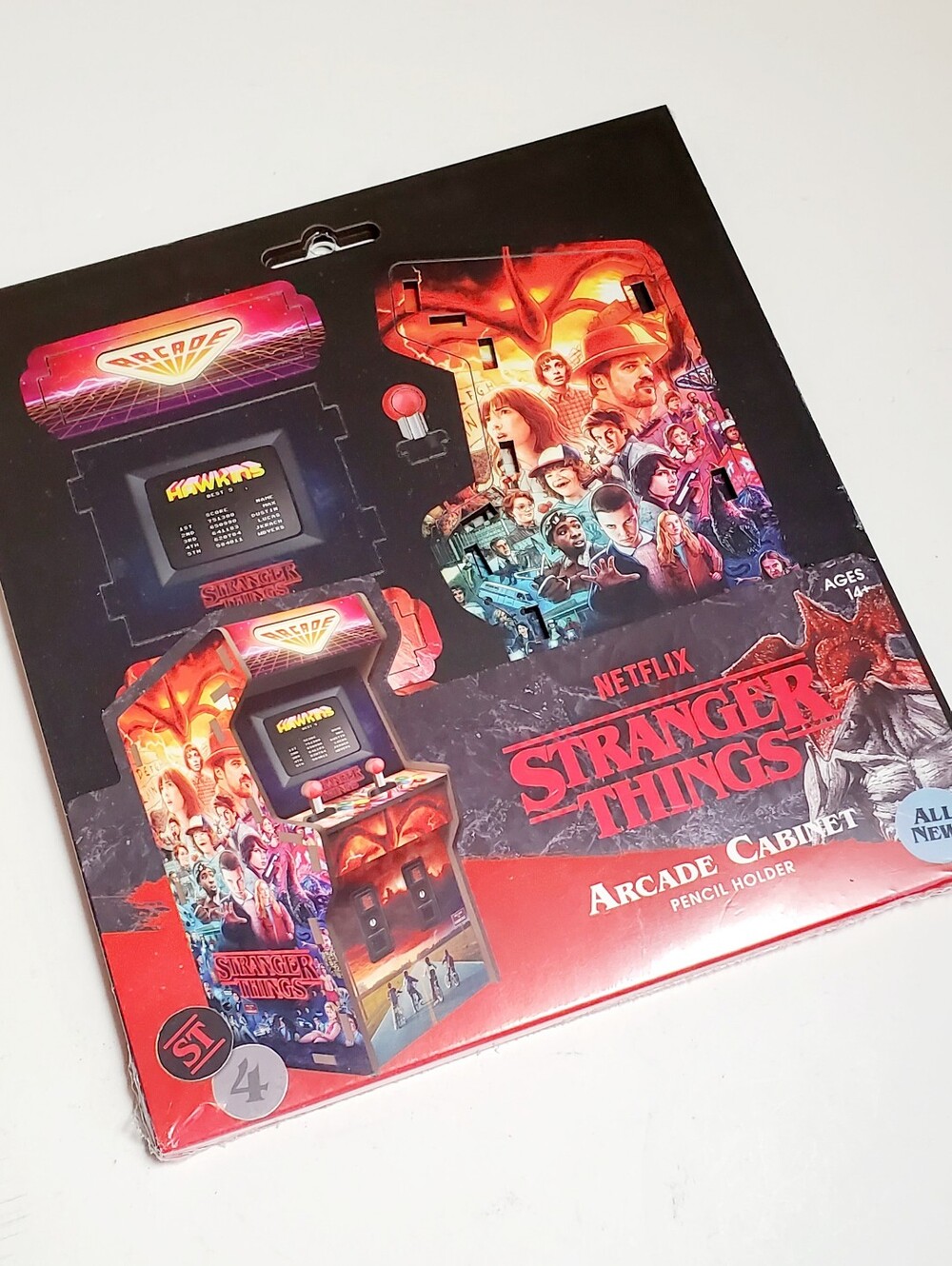 Stranger Things Arcade Cabinet Pencil Holder